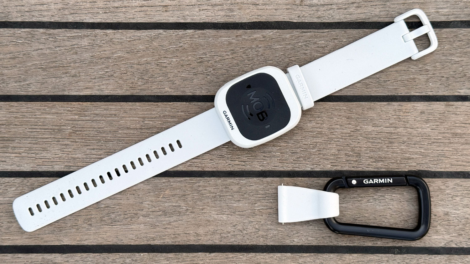 blauwasser_garmin_onboard_mob_system_erfahrungsbericht_armband
