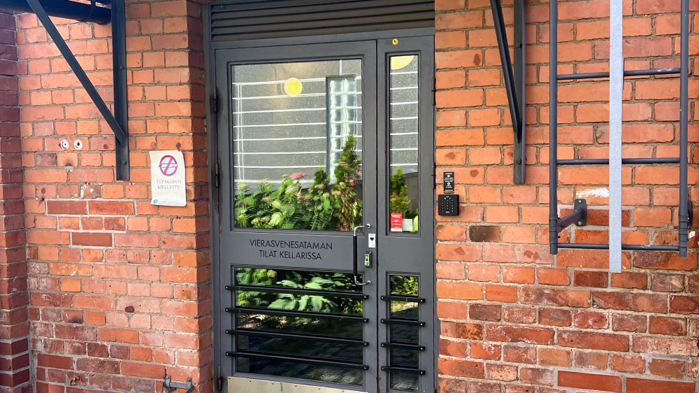 blauwasser_marina_finnland_turku_eingang