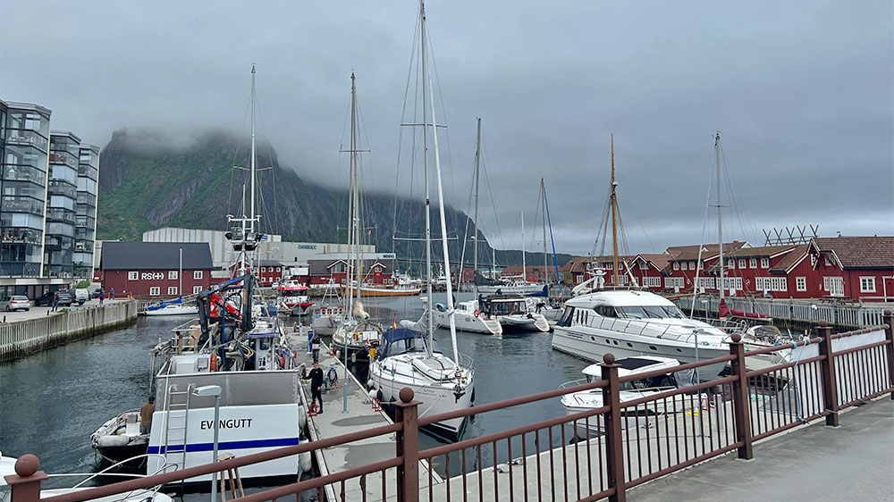 blauwasser_marina_norwegen_lofoten_svolvaer_wolken