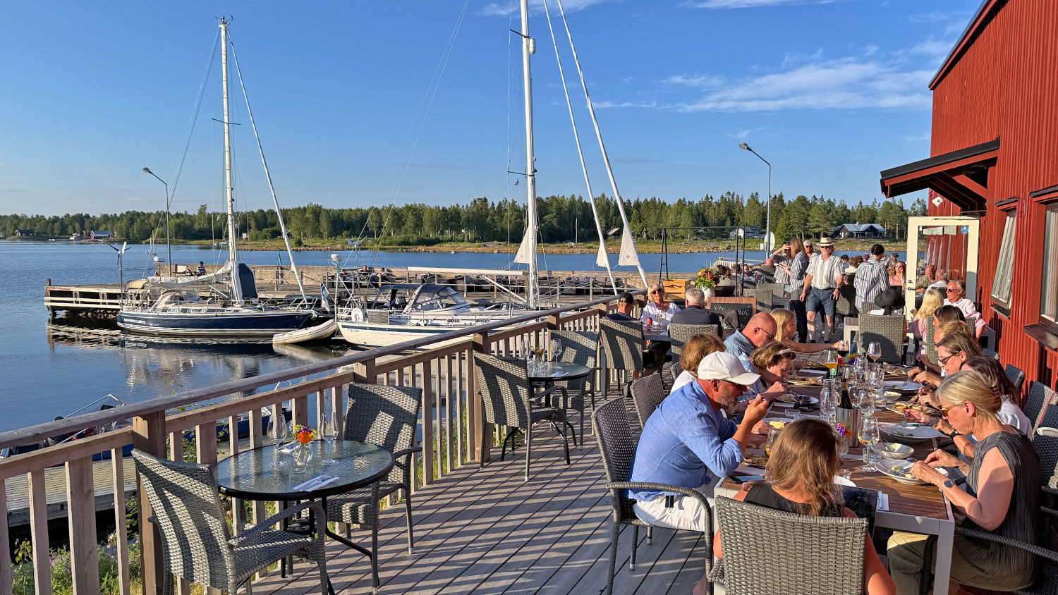 blauwasser_marina_schweden_bottnischer_meerbusen_jaernaeshamn_restaurant