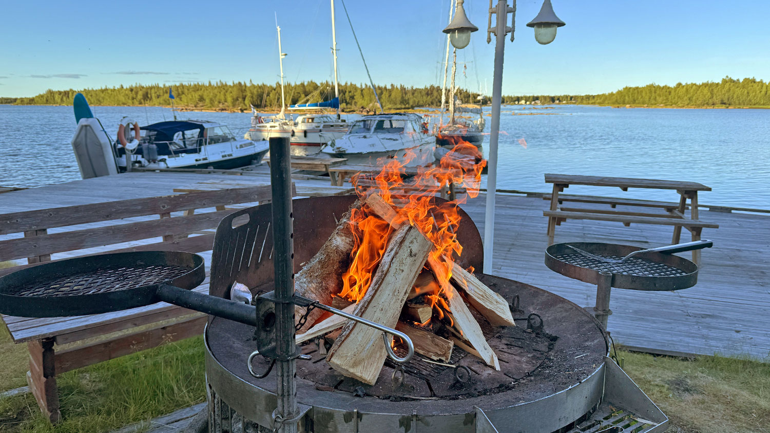 blauwasser_marina_schweden_bottnischer_meerbusen_stora_trutskaer_grill