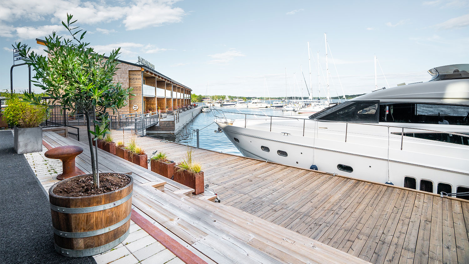 blauwasser_marina_schweden_ostkueste_slottsholmen_hotel