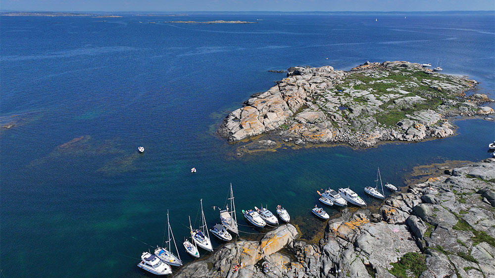 blauwasser_marina_schweden_westkueste_tistlarna_einfahrt