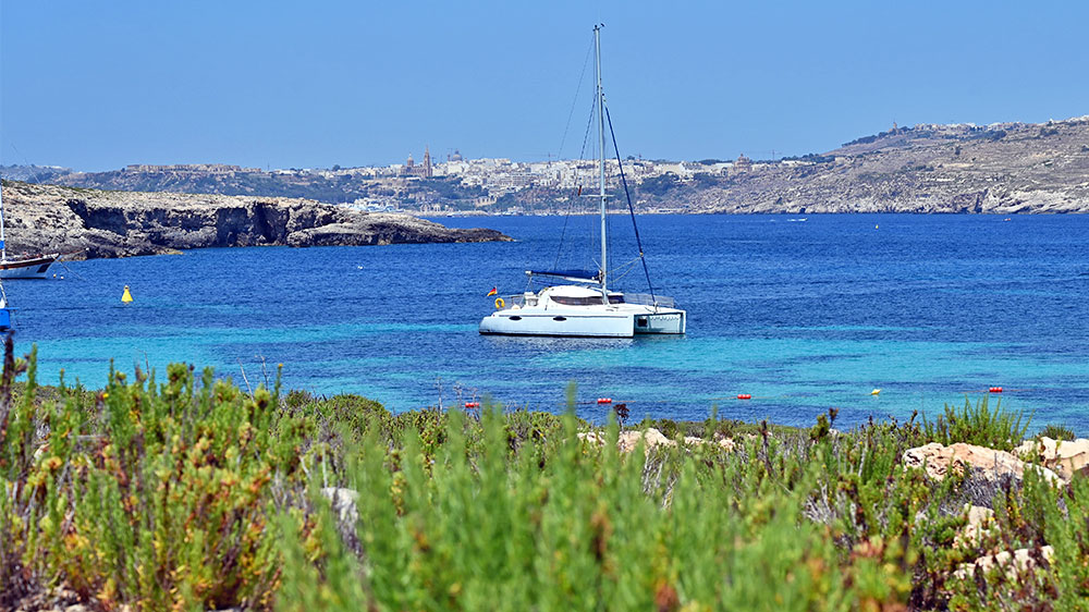 blauwasser_neujahr2026_johannes_malta_maverick