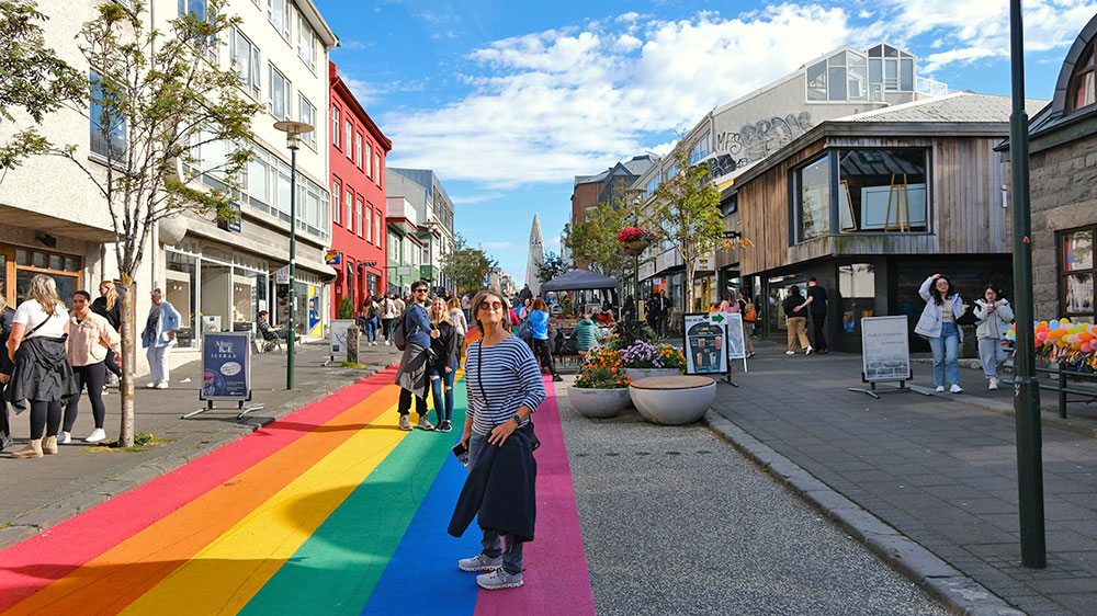 blauwasser_online_island_reykjavik_regenbogen
