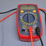 blauwasser_praxistipp_elektrik_messleitung_herstellen_multimeter