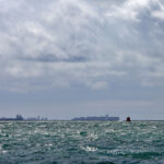 blauwasser_revierinfo_england_suedkueste_aermelkanal_dovercalais_frachter