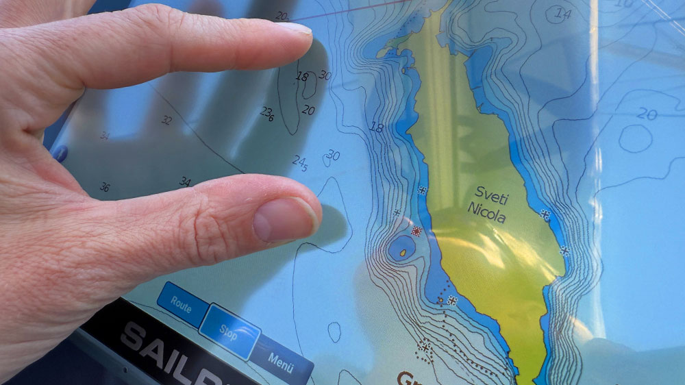 blauwasser_sailproof_navigation_tablet_licht