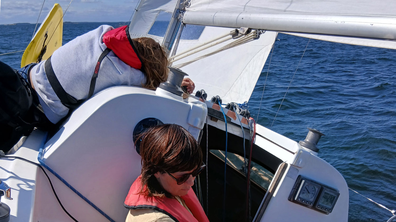 blauwasser_trailerboot_schweden_beim_segeln