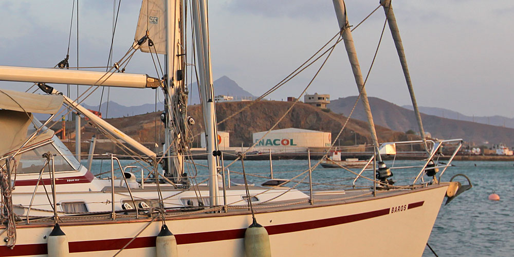 unterschied segelyacht segelboot