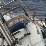 yacht-in-schwerer-see